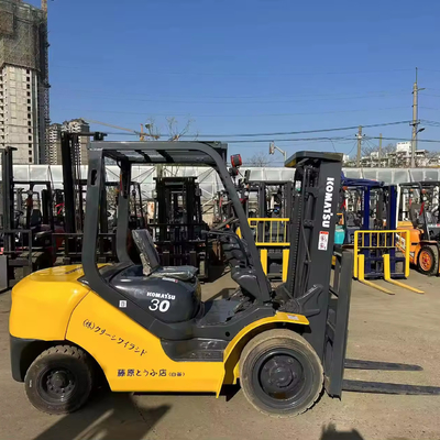 JAPÓN Utilizado Komatsu TCM Toyota FD30 2.5t 3t carretilla elevadora para sus aplicaciones de trabajo pesado
