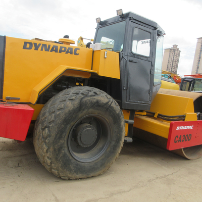 Obtenga lo mejor para el compactador vibratorio de segunda mano Dynapac Ca30d rodillo de carretera usado