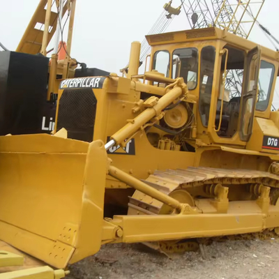 Tractor de rastreo CAT D7G usado con 20580 KG de peso de la máquina en la planta de fabricación