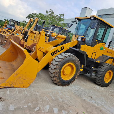 SDLG LG936L Pequeña cargadora de 3 toneladas con 800 horas de trabajo
