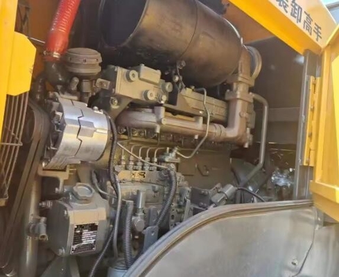 El motor original utilizado LiuGong 836 cargador de ruedas con 92 kW de potencia en excelentes condiciones