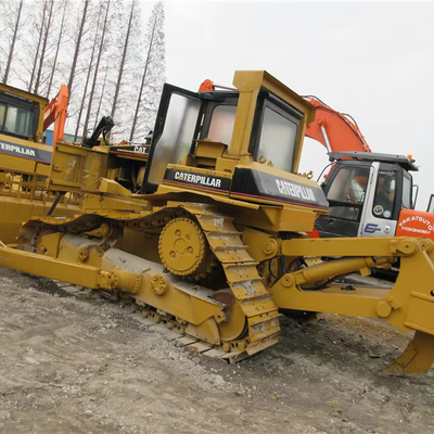 Bulldozer Cat D7R con larga vida útil y fácil operación en talleres de reparación de máquinas