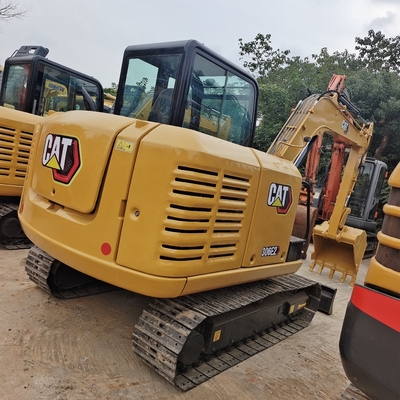 Excavadora usada Caterpillar 306E con peso de operación de 6000KGS en buenas condiciones