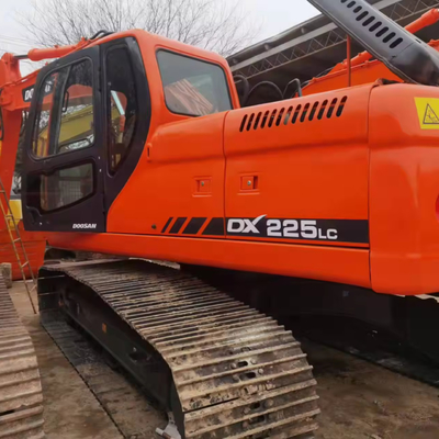 Válvula hidráulica original utilizada en la excavadora Doosan DX225 para sus necesidades de construcción