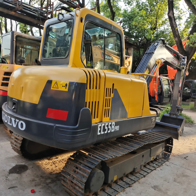 Excavadora Volvo EC55B Pro en Suecia Modelo usado de 2021 con capacidad de 0.7 cubos