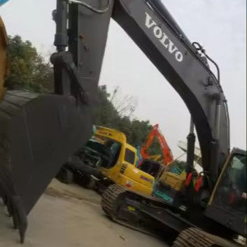 Excavadora VOLVO EC360BLC Excavadora hidráulica en buen estado y 1200 horas de trabajo