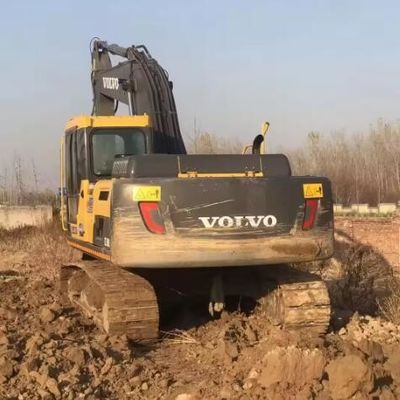 Excavadora Volvo EC200D de 20 toneladas en buen estado y para equipos de construcción de segunda mano