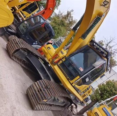 Excavadora Komatsu PC 200 en buen estado con bomba hidráulica original de Japón