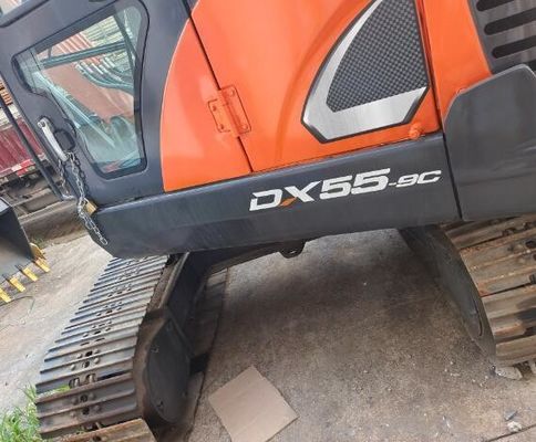 Color original Doosan Dx55 mini excavadora de 5 toneladas de capacidad y válvula hidráulica original