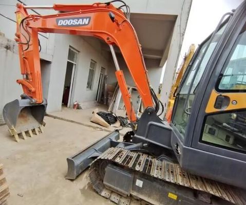 Usado DH60-7 Excavadoras zapatos de pista usados Doosan DH60-7 6 toneladas en buen estado
