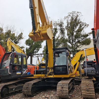 Excavadora Cat 315D de 15 toneladas de uso con 140 kW de potencia y profundidad máxima de excavación de 6810MM
