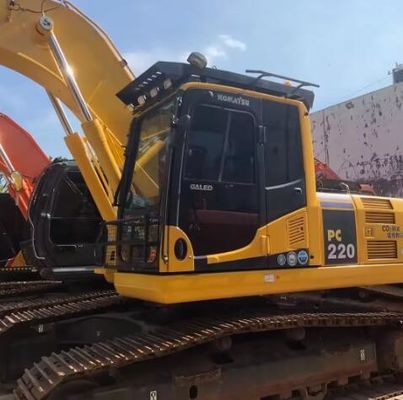 PC220-8 Excavadora Komatsu japonesa de segunda mano PC220-8 Excavadora hidráulica de rastreo de 110kw
