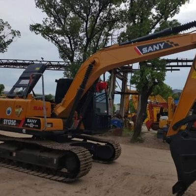 Válvula hidráulica original y cilindro hidráulico ISUZU utilizado Sany SY135C excavadora de pista