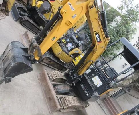 Excavadora Sany SY26U con alta eficiencia de trabajo y 1200 horas de trabajo en buenas condiciones