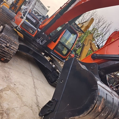 Excavadora usada Doosan DX300LC con buen estado y bomba hidráulica original