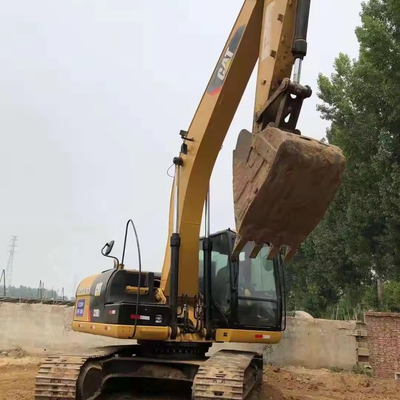 Excavadora Caterpillar 320D de 20 toneladas utilizada en la construcción con 1200 horas de trabajo